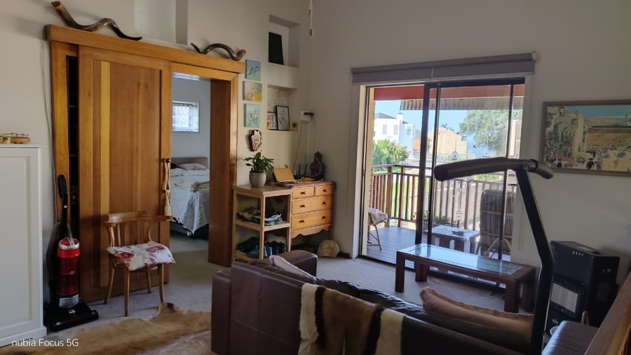4 Bedroom Property for Sale in Ferreira Town Eastern Cape